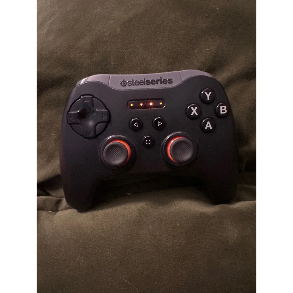 SteelSeries Stratus XL Wireless Gaming Controller for Windows and Android Black